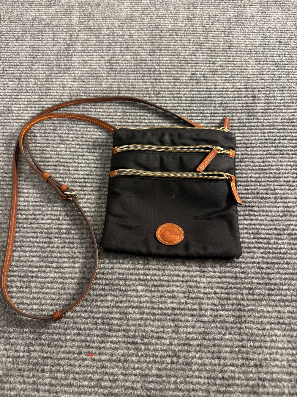 Dooney & Bourke Nylon Black Triple Pocket Zip Crossbody Purse Leather Strap
